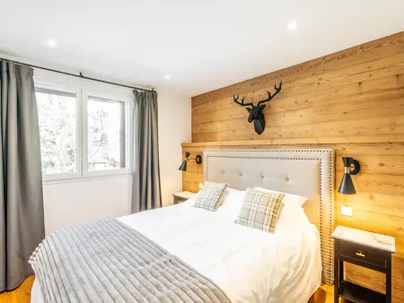 T4 110m² aux Deux Alpes : 2 terrasses et jacuzzi : photo 16