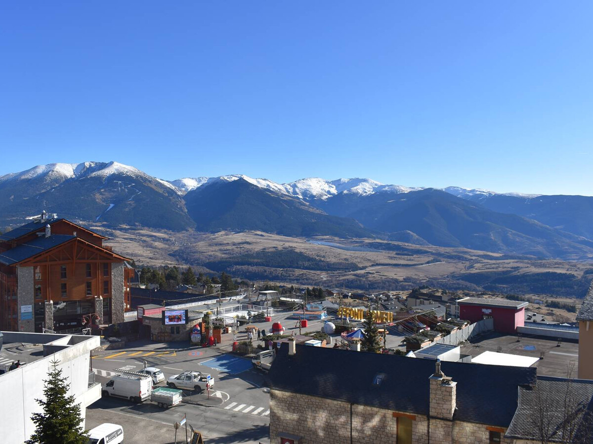 2 pièces cabine avec vue Pyrénées et accès direct pistes - Photo 7