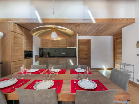 Appartement skis aux pieds à Courchevel avec parking et WIFI : photo 4