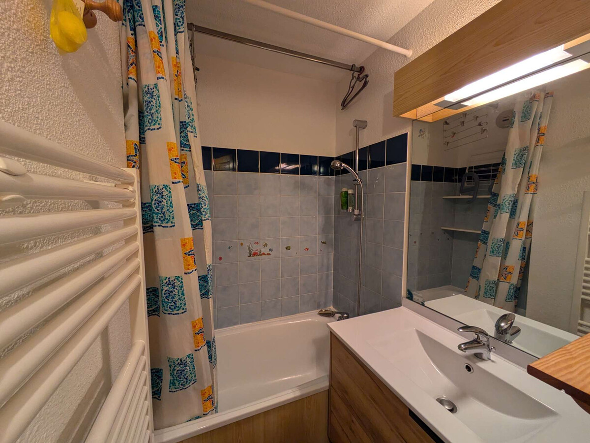 Appartement 5 personnes plein sud, 50m des pistes - Photo 6