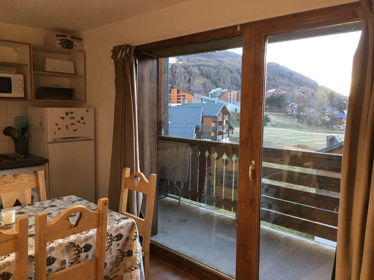 Appartement 6 pers. avec piscine, proche pistes, exposé Sud-Ouest - Photo 8