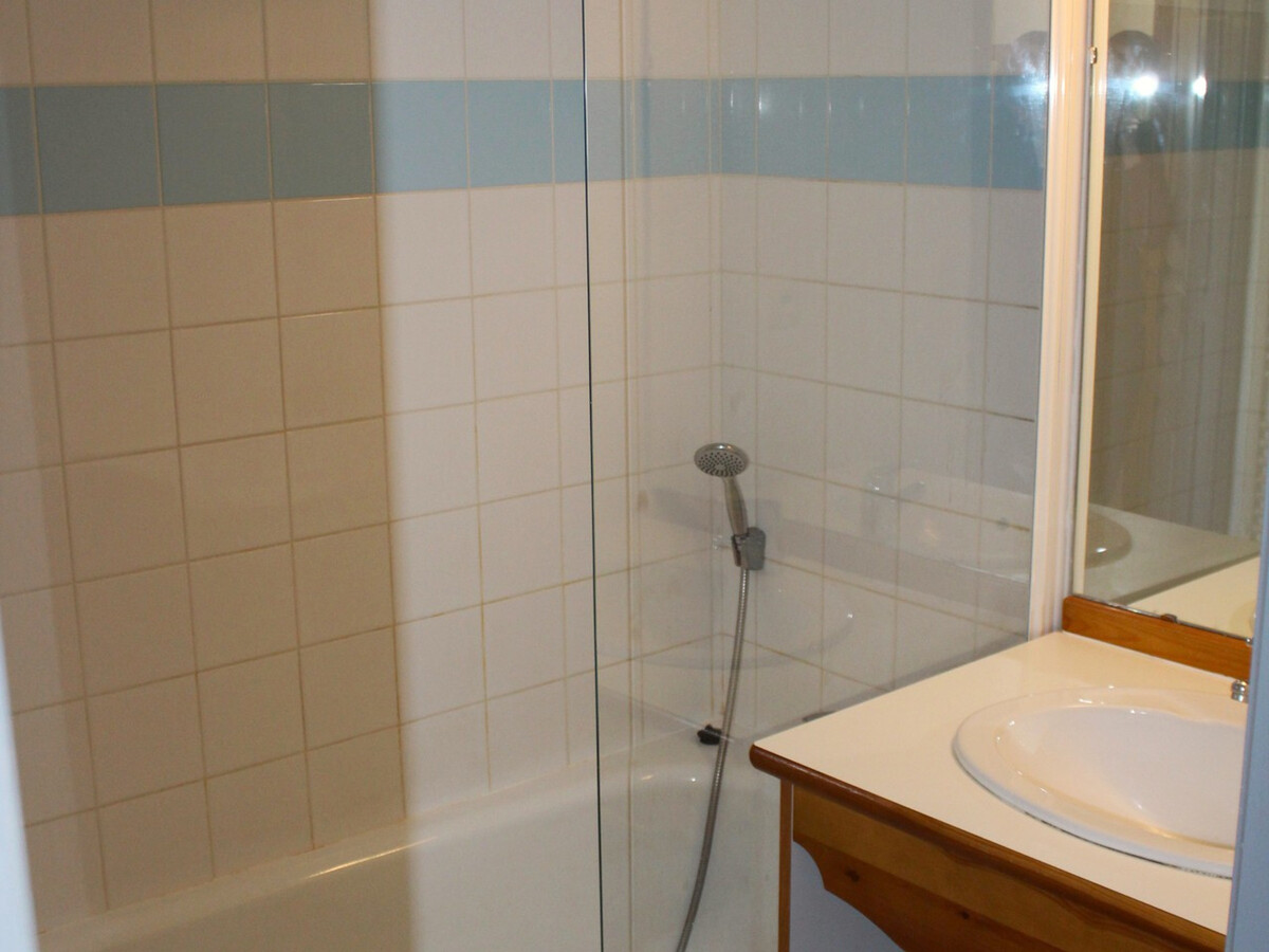 Appartement 6 pers. avec piscine, proche pistes, exposé Sud-Ouest - Photo 14