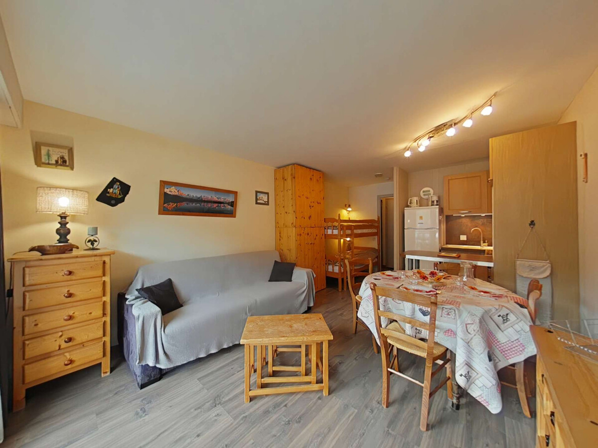 Studio 4 pers. plein sud avec balcon vue pistes - Photo 3