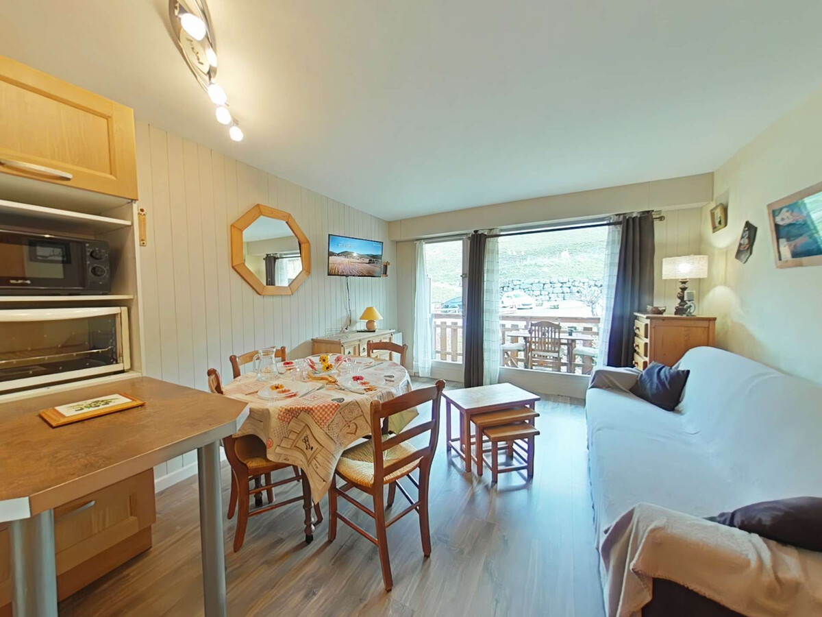 Studio 4 pers. plein sud avec balcon vue pistes - Photo 4