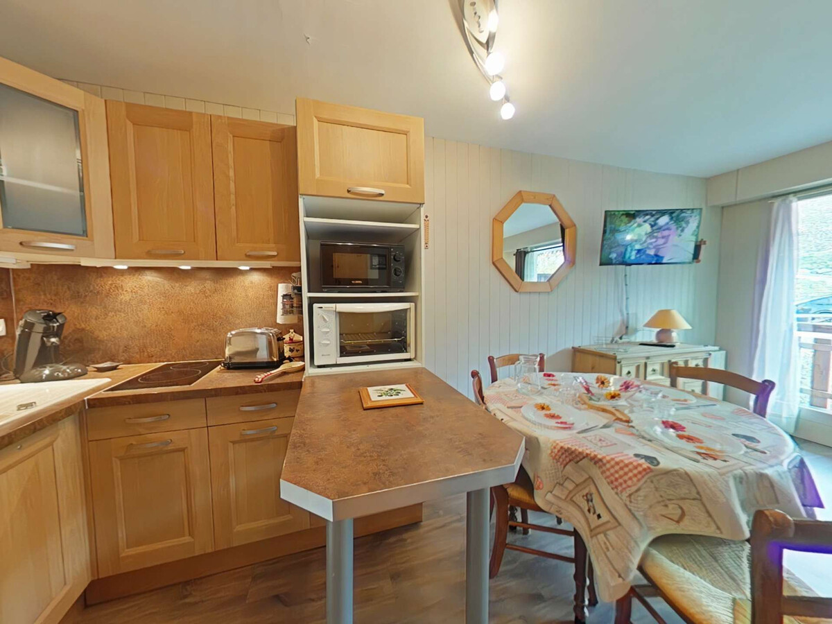 Studio 4 pers. plein sud avec balcon vue pistes - Photo 9