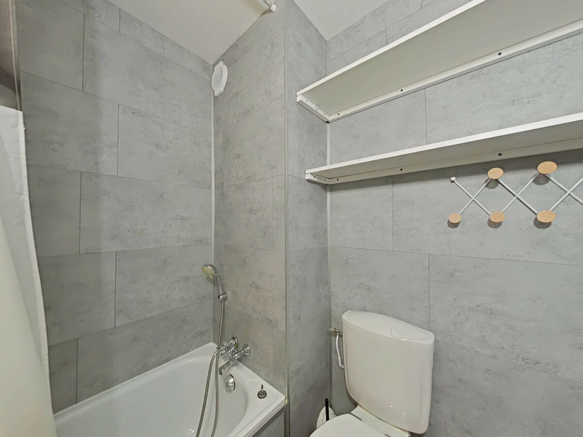 Studio 4 pers. plein sud avec balcon vue pistes - Photo 13