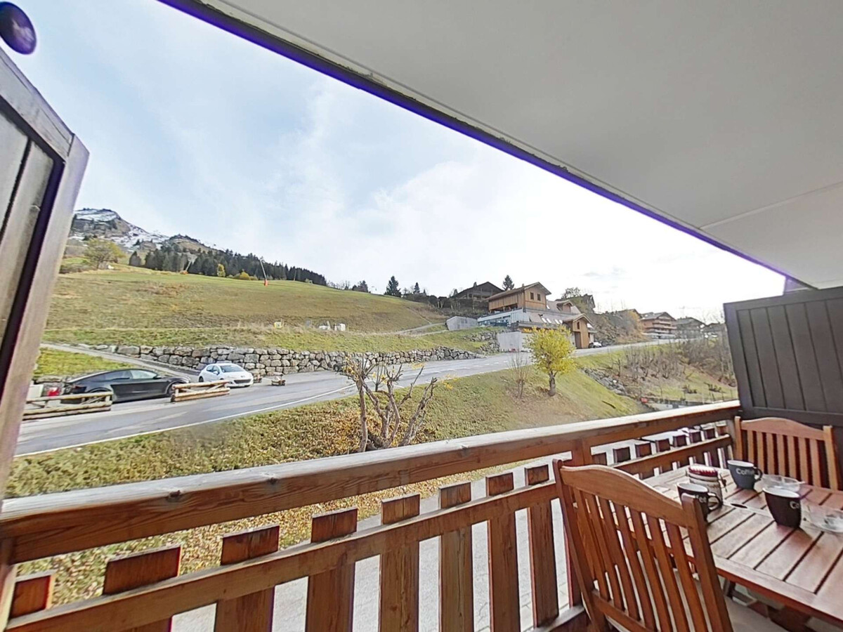 Studio 4 pers. plein sud avec balcon vue pistes - Photo 16
