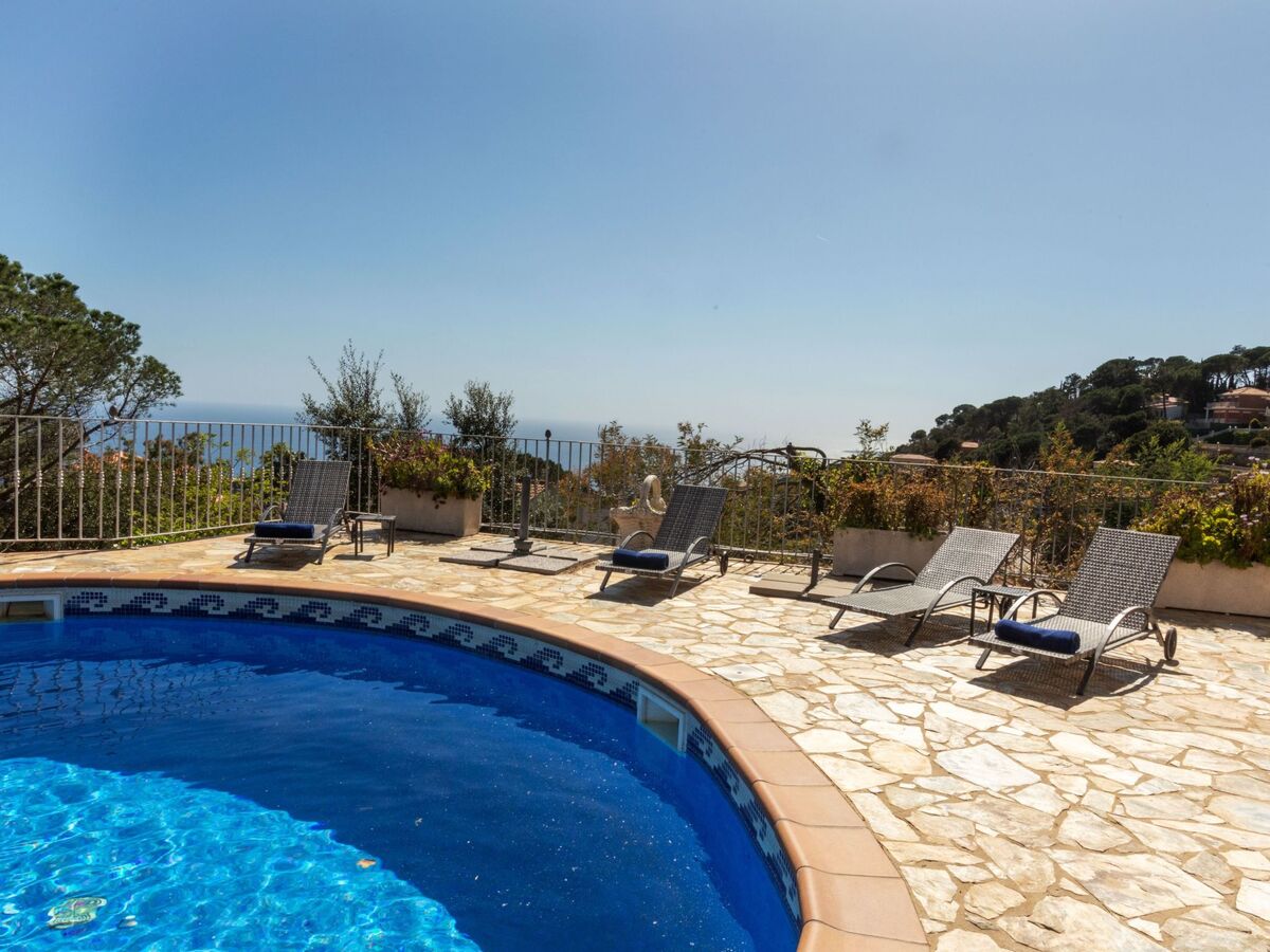 Villa Panorama à Lloret de Mar, vue mer et piscine - Photo 23