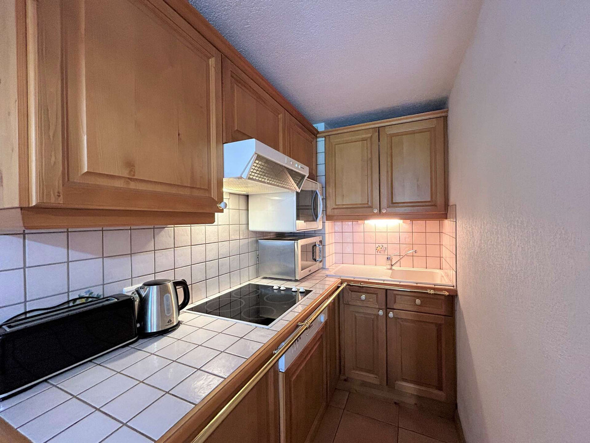 Appartement 5 pers à 20m des pistes, balcon Ouest, parking couvert - Photo 10