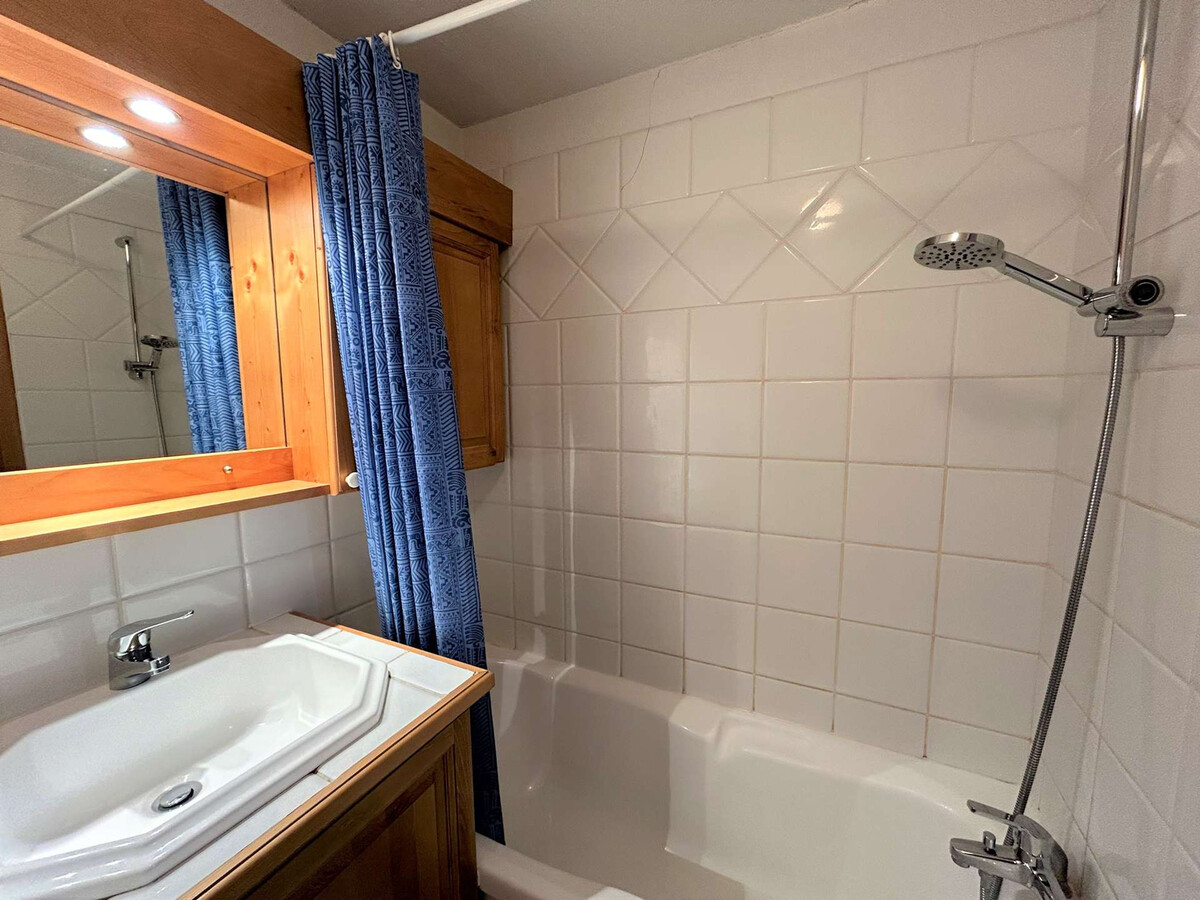 Appartement 5 pers à 20m des pistes, balcon Ouest, parking couvert - Photo 19