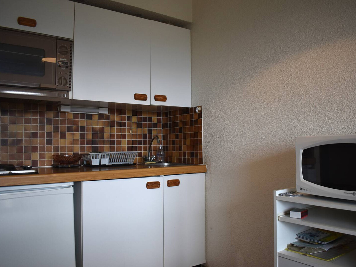 Studio cabine 4 pers. vue Pyrénées à Font-Romeu - Photo 4