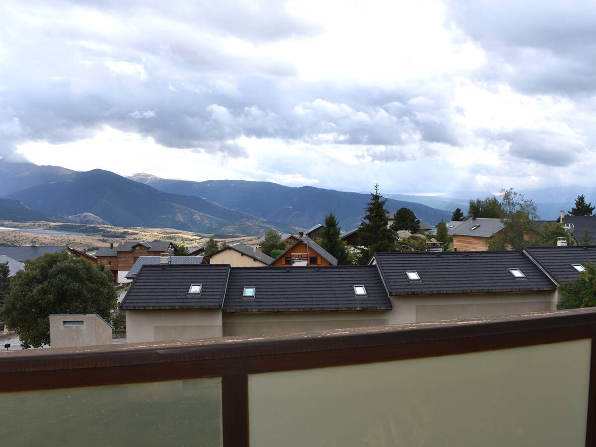 Studio cabine 4 pers. vue Pyrénées à Font-Romeu - Photo 9
