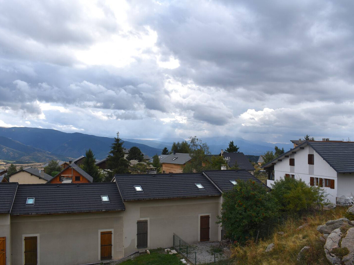 Studio cabine 4 pers. vue Pyrénées à Font-Romeu - Photo 10