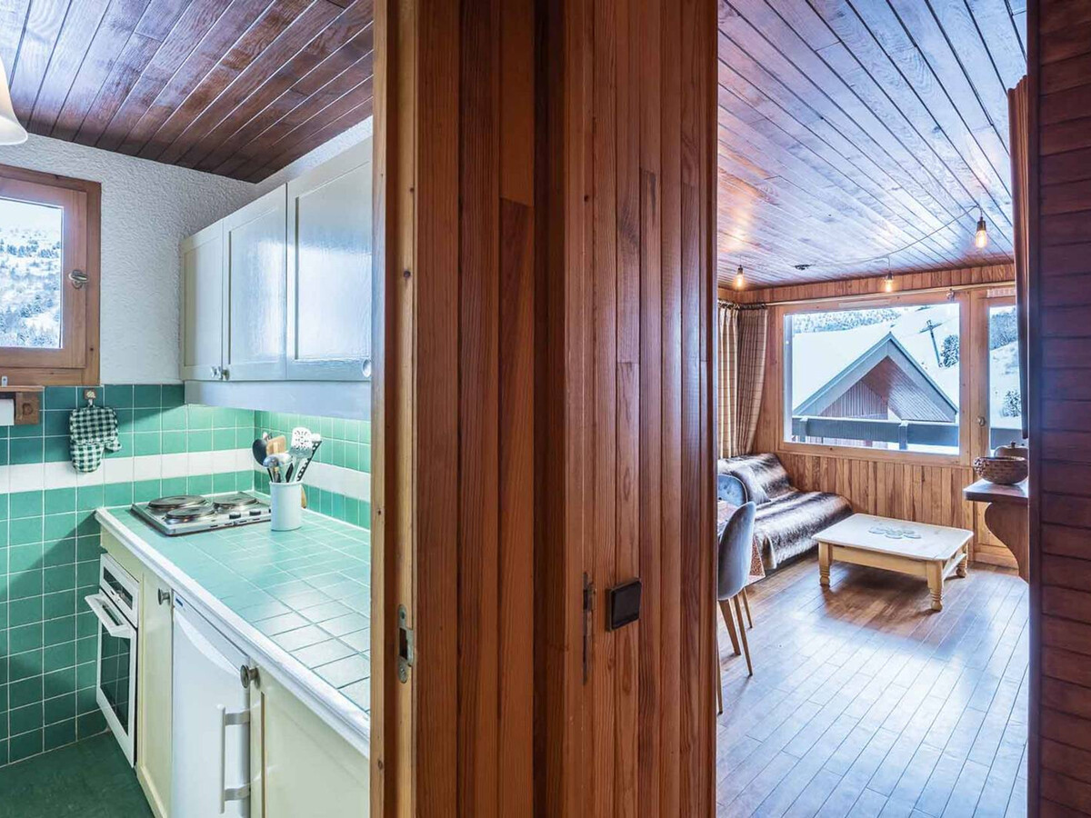 Appartement Méribel: 2 chambres, balcon, casier à skis - Photo 7