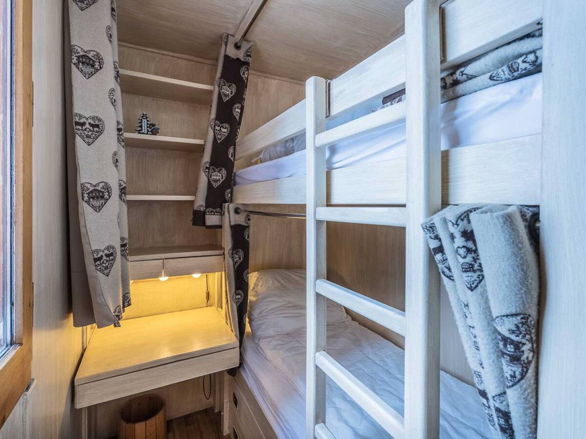 Appartement Méribel: 2 chambres, balcon, casier à skis - Photo 9