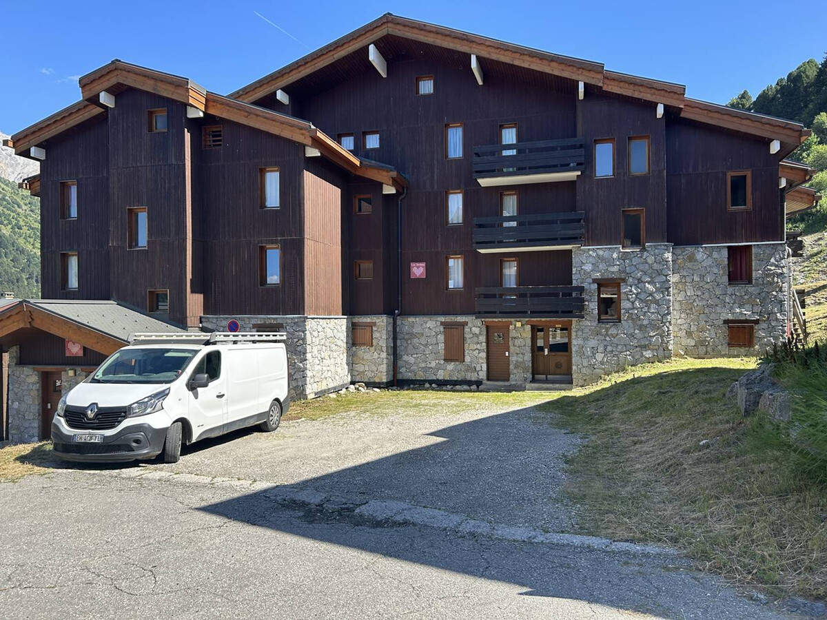 Appartement Méribel: 2 chambres, balcon, casier à skis - Photo 15