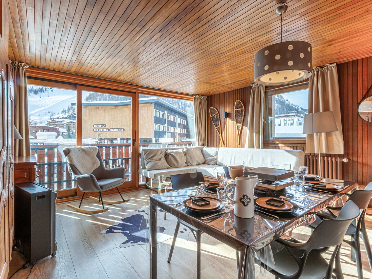 Appartement 6 pers. Val-d'Isère, balcon sud et casier à ski - Photo 2