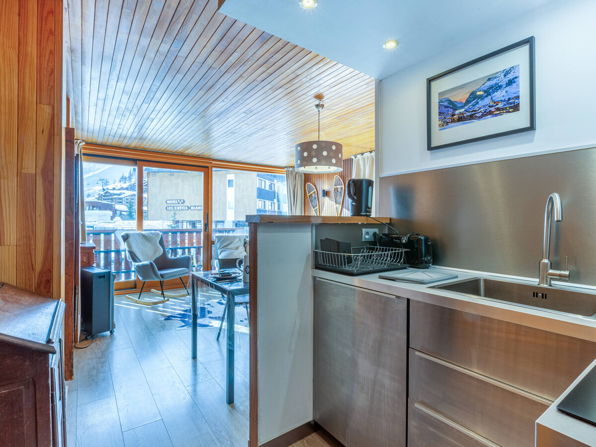 Appartement 6 pers. Val-d'Isère, balcon sud et casier à ski - Photo 4