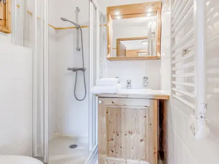 Champagny-en-Vanoise : Appart 8 pers, spa & piscine inclus : photo 15