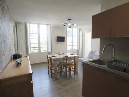 Location appartement à Bagnères de Luchon, Luchon - 2 Pièces Cabine pour 6 Pers. avec Parking et Animaux admis