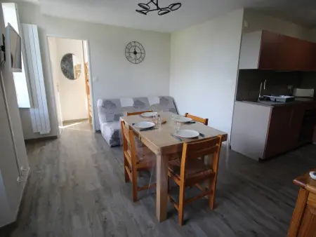 Luchon - 2 Pièces Cabine pour 6 Pers. avec Parking et Animaux admis - Photo 5