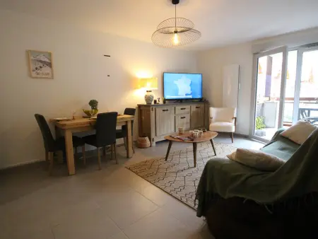 Location appartement à Montauban de Luchon, Appartement Cozy 3P avec Balcon Sud, Garage et Proche Golf - Montauban-de-Luchon