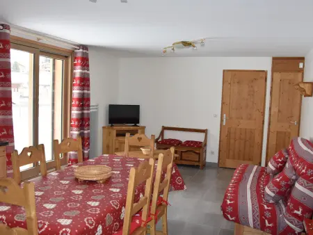 Appartement 4 pièces neuf, terrasse Est, centre de Pralognan-la-Vanoise : photo 4