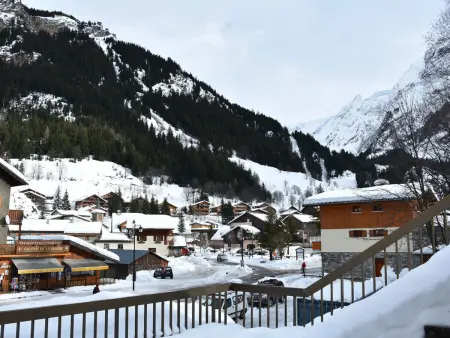 Appartement 4 pièces neuf, terrasse Est, centre de Pralognan-la-Vanoise : photo 6