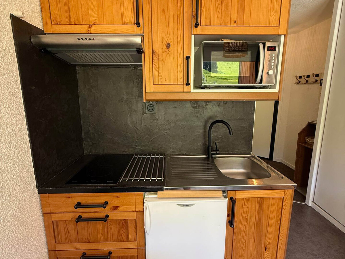 Studio cabine 24m² aux Adrets-Prapoutel, balcon vue piste - Photo 3
