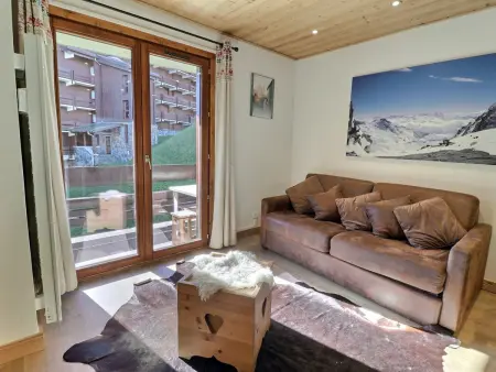Appartement 3 pièces Méribel, poêle à bois et animaux OK