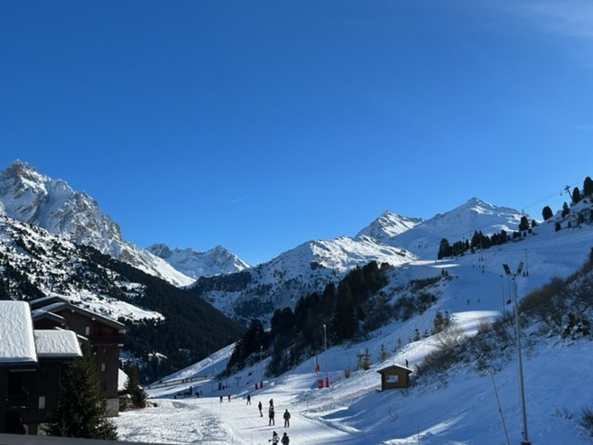 Studio 2 pers. Méribel Mottaret, skis aux pieds - Photo 11