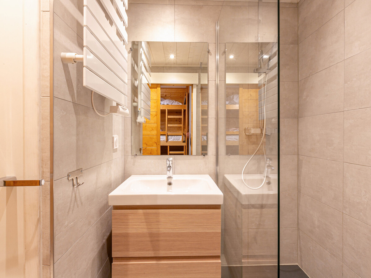 Studio 18m² skis aux pieds, terrasse Est, Val-d'Isère - Photo 6