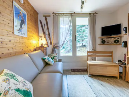Location appartement à Val d'Isère, Studio cosy skis aux pieds, terrasse, proche village, animaux admis