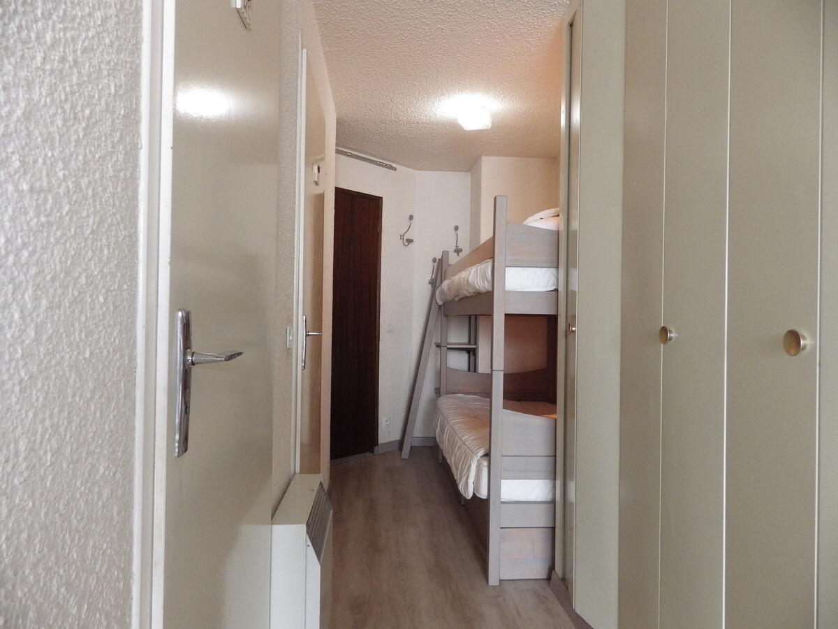 Studio 27 m² aux Deux Alpes, balcon sud vue pistes - Photo 2