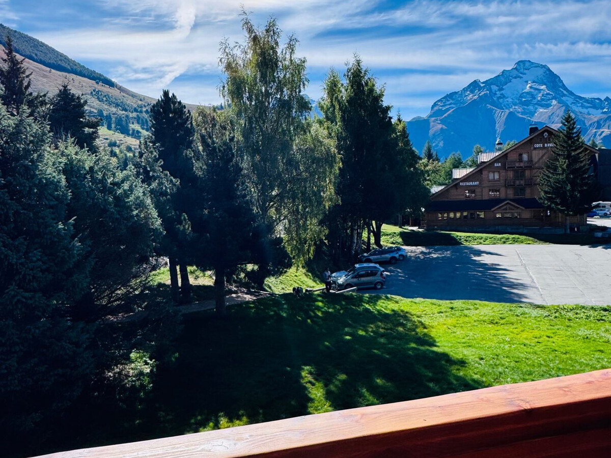 Studio 27 m² aux Deux Alpes, balcon sud vue pistes - Photo 7
