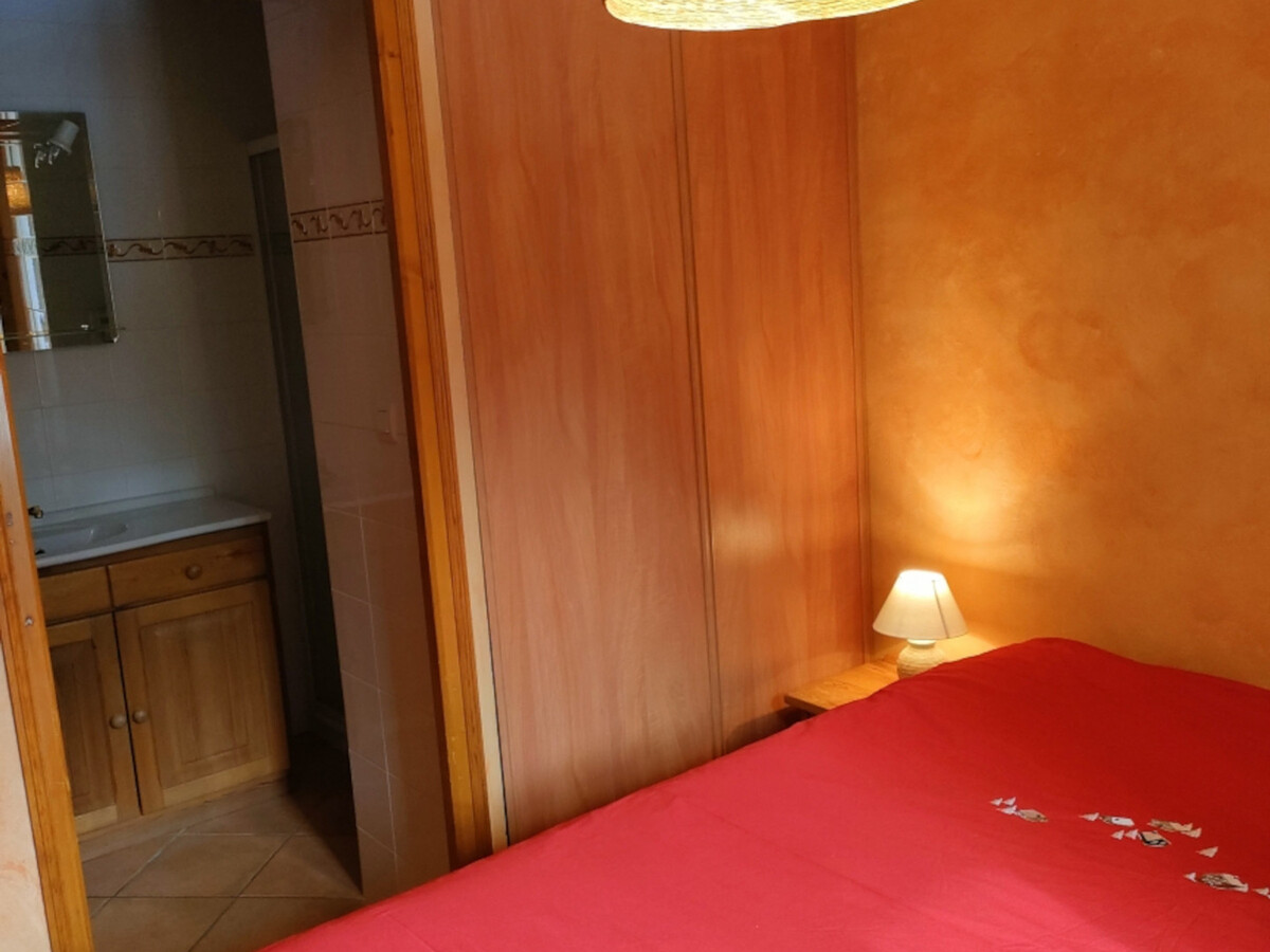 Duplex 8 pers., 3 chambres, cheminée à 400m des pistes - Photo 3