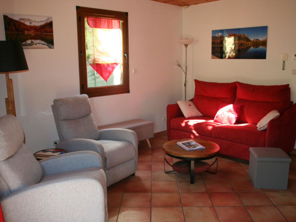 Charmant 3 pièces à Serre Chevalier, à 300m des pistes, terrasse, parking, Wi-Fi inclus - Photo 3