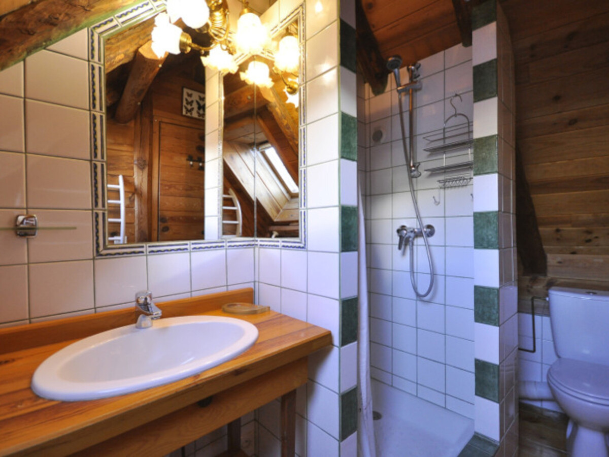 Appartement 2 pièces Serre Chevalier, poêle bois et local à ski - Photo 8