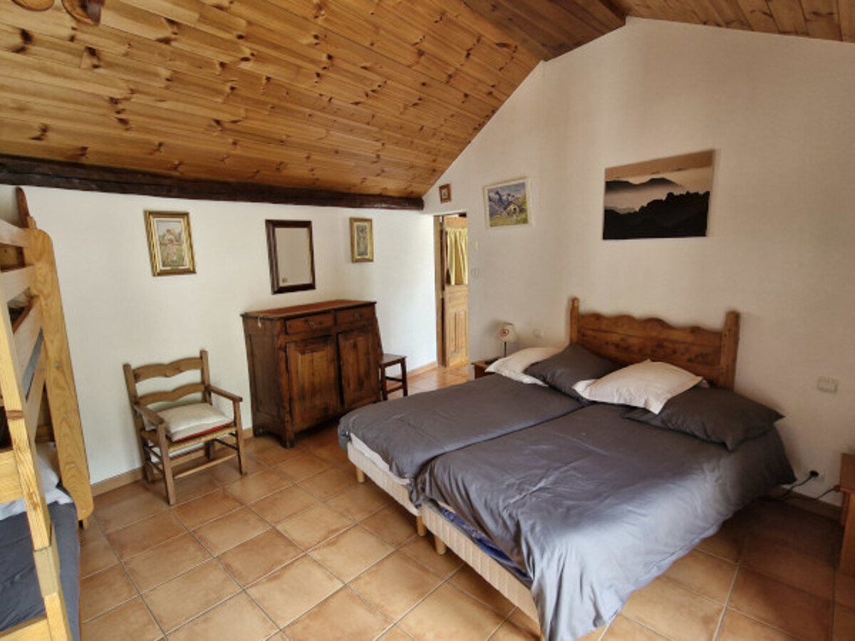 Chalet 11 pers, 5 ch, pied des pistes à Serre Chevalier - Photo 4