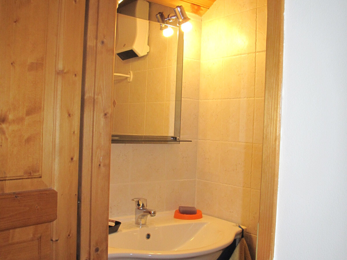 Appartement 4 pièces 6 pers. à 300m des pistes - Photo 11