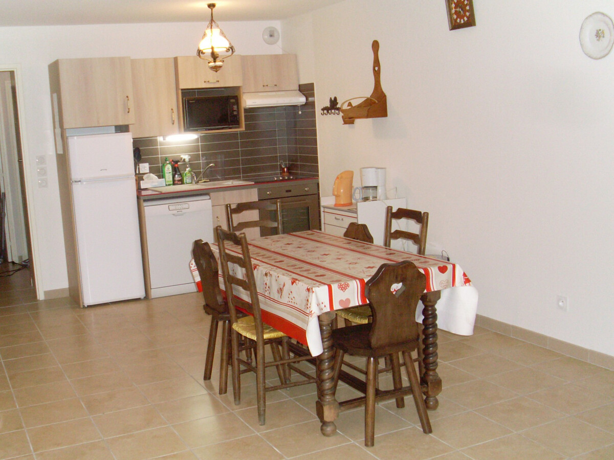 Appartement 3 pièces Briançon, garage et wifi proche pistes - Photo 2