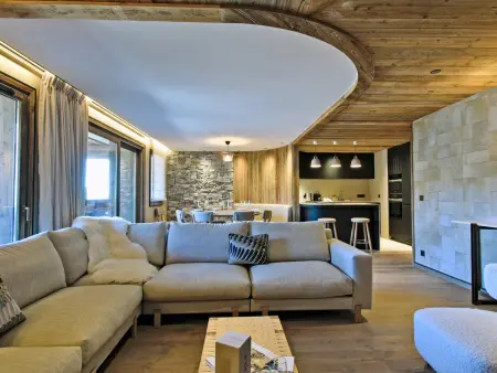 Appartement 4 chambres skis aux pieds à Méribel : photo 2