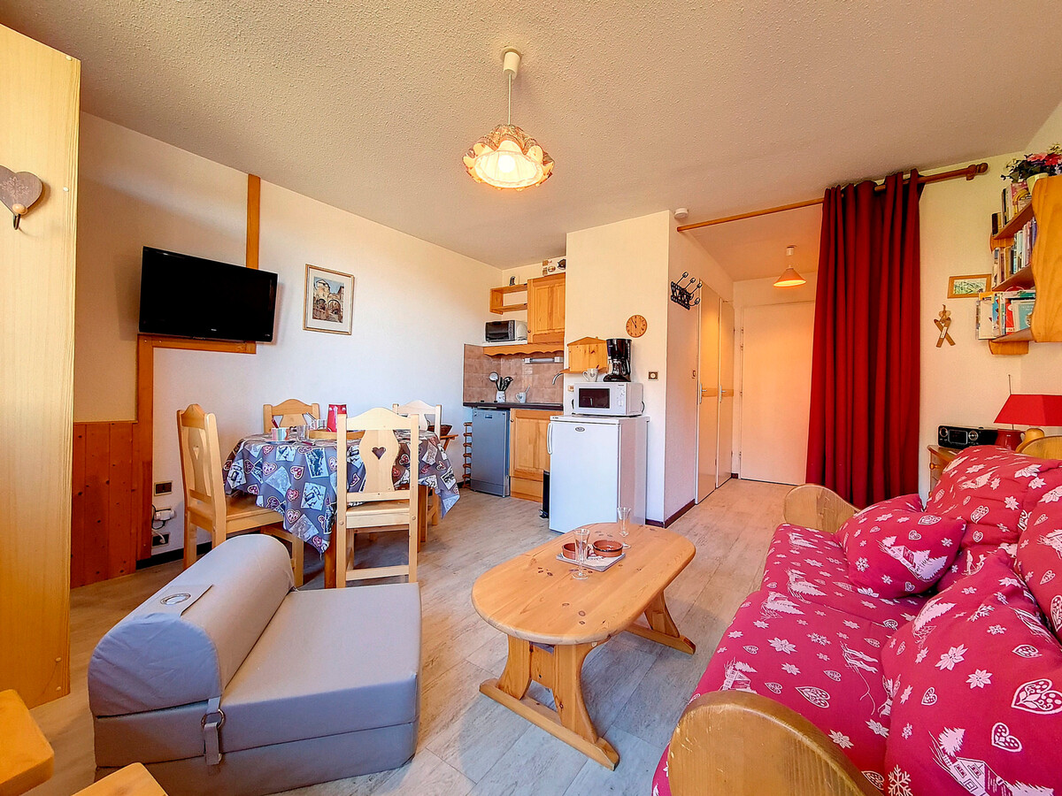 Studio 4 pers. aux pieds des pistes, balcon Les Menuires - Photo 6