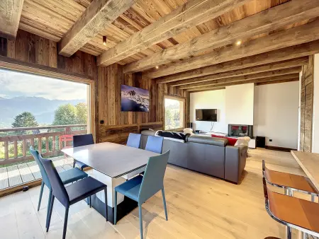 Location appartement à Combloux, Appartement 4 Chambres avec Terrasse et Parking à Combloux