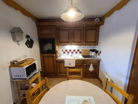 Appartement 3 pièces Les Alpages, 6 personnes, face piscine : photo 3