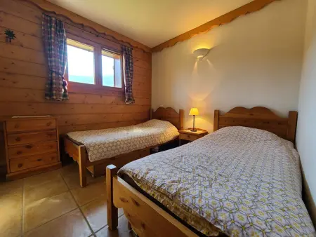 Appartement 3 pièces Les Alpages, 6 personnes, face piscine : photo 4