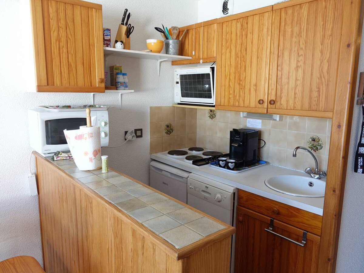 Studio 4 pers au pied des pistes, parking gratuit - Photo 2