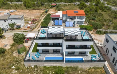 Maison 8 personnes à Srima - Photo 12