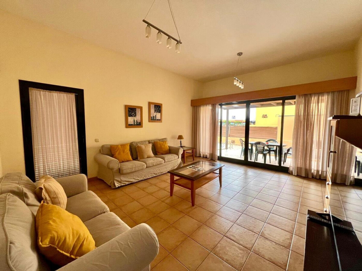 Villa 2 chambres avec piscine privée à Corralejo - Photo 3