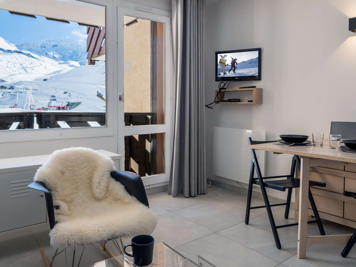 Appartement 23 m² rénové, balcon Sud-Est aux pieds des pistes - Photo 4